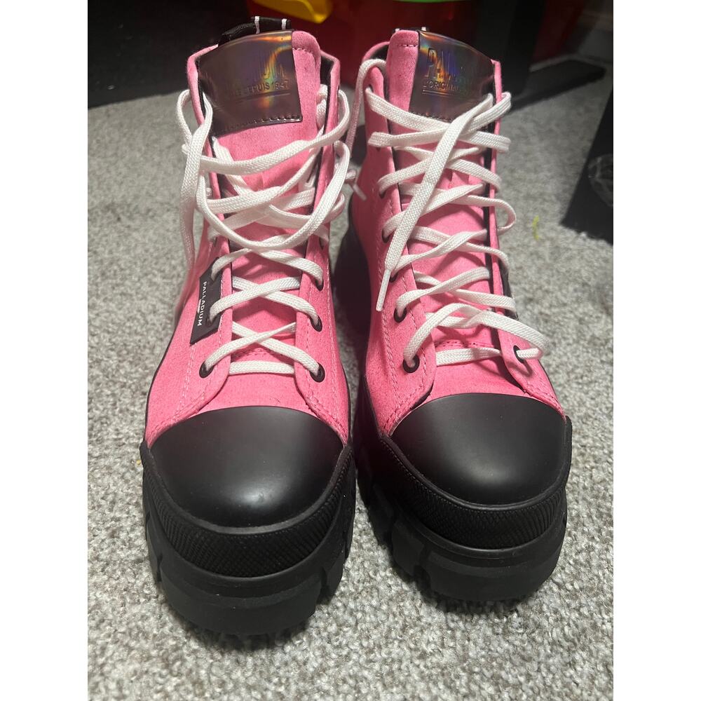Palladium Revolt Hi Textile Pink Size 8.5 NWOB